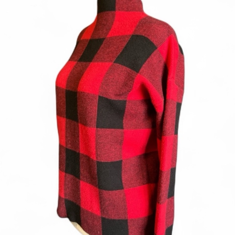 Tommy Bahama Red and Black Checkered Turtleneck Sweater